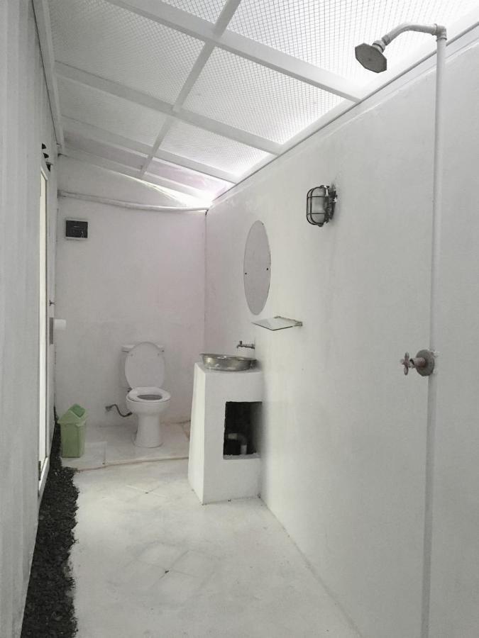 Kubu Container Hotell Uluwatu Exteriör bild