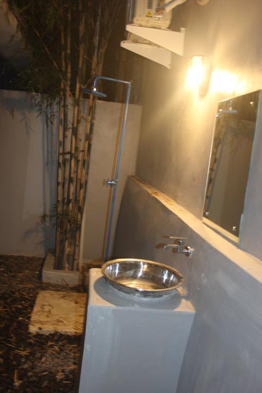 Kubu Container Hotell Uluwatu Exteriör bild