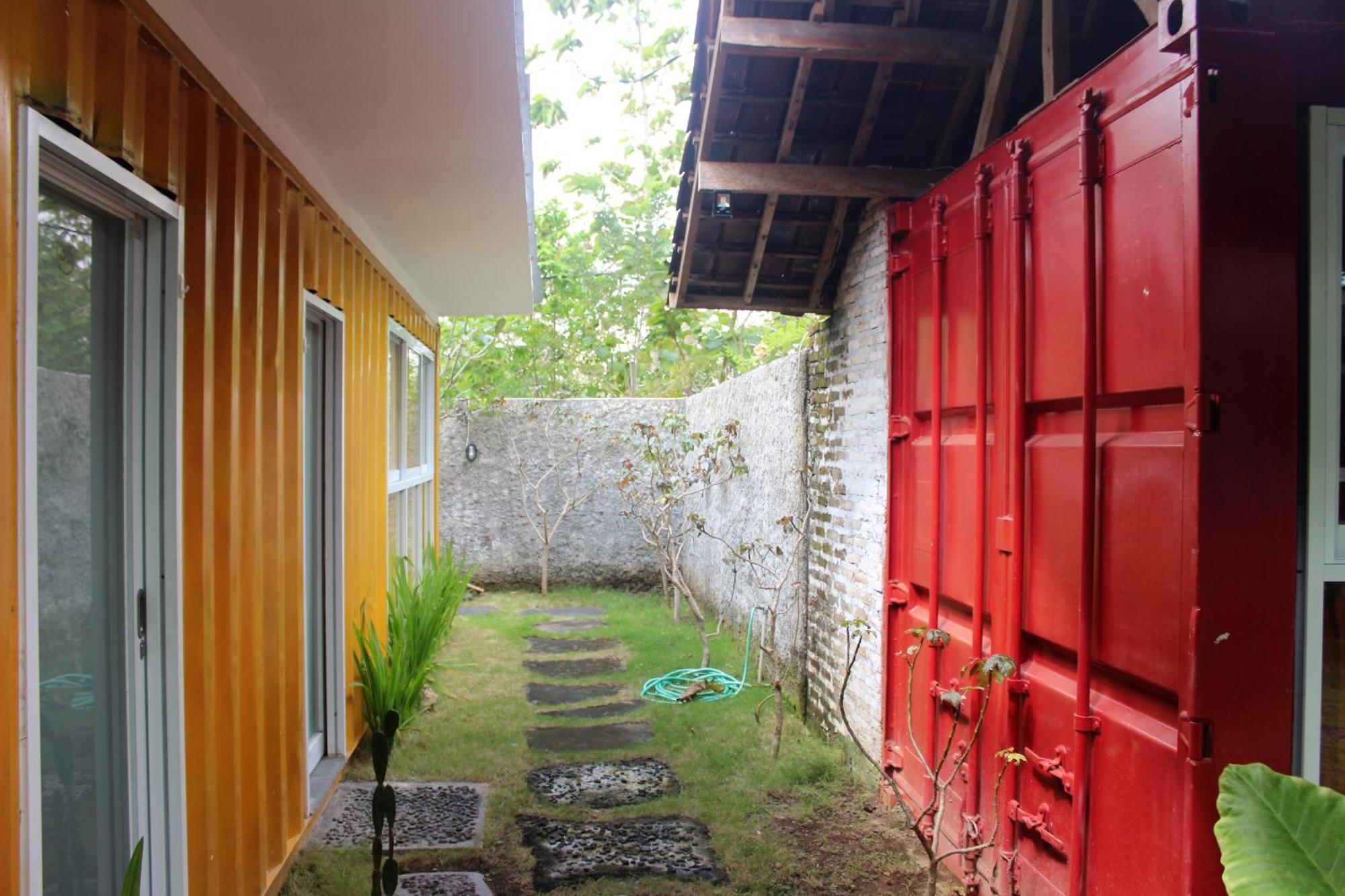 Kubu Container Hotell Uluwatu Exteriör bild